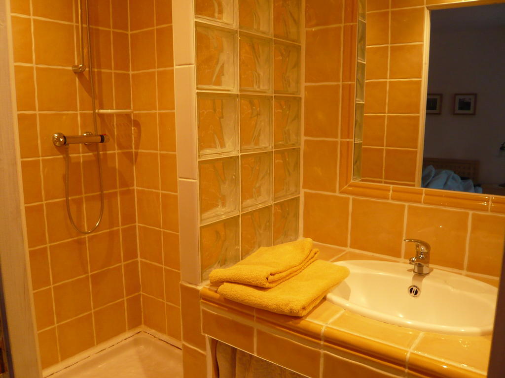 Bed and Breakfast Le Soubiran Berat Номер фото